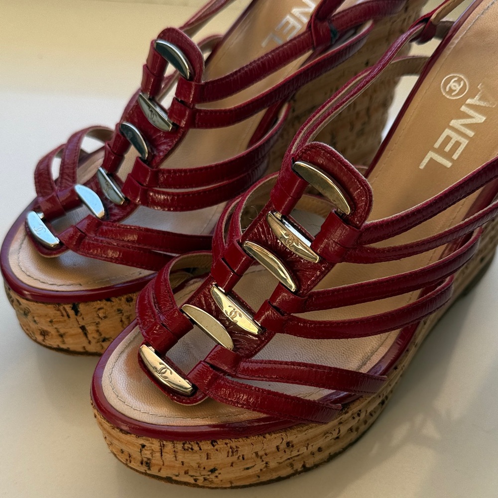 CHANEL Women's Burgundy Strappy Sandals Espadrilles - Picture 12 of 14